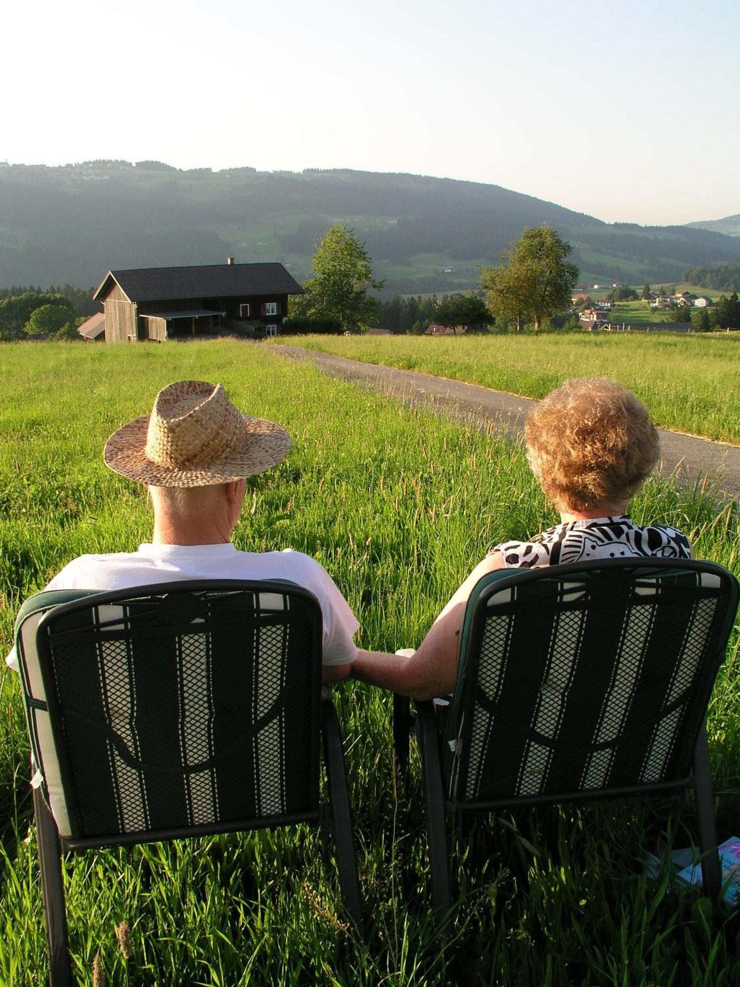 Ferienwohnungen Pension Sonnblick Krumbach  Exterior photo